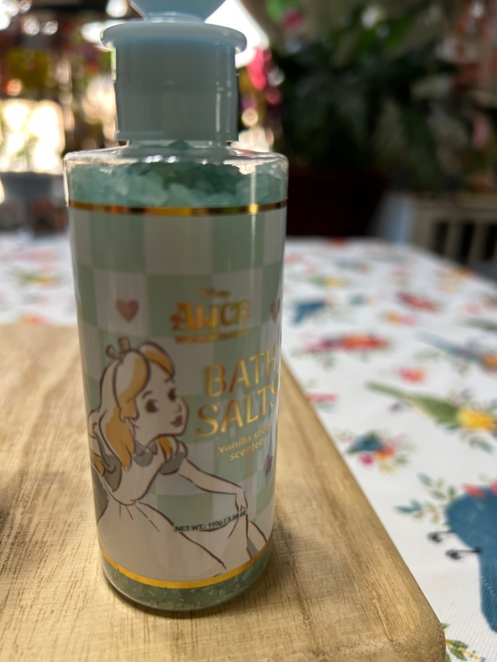 “Alice In Wonderland” Disney Scented Bath Salts with Heart Shaped Stoppers NEW - Picture 7 of 10